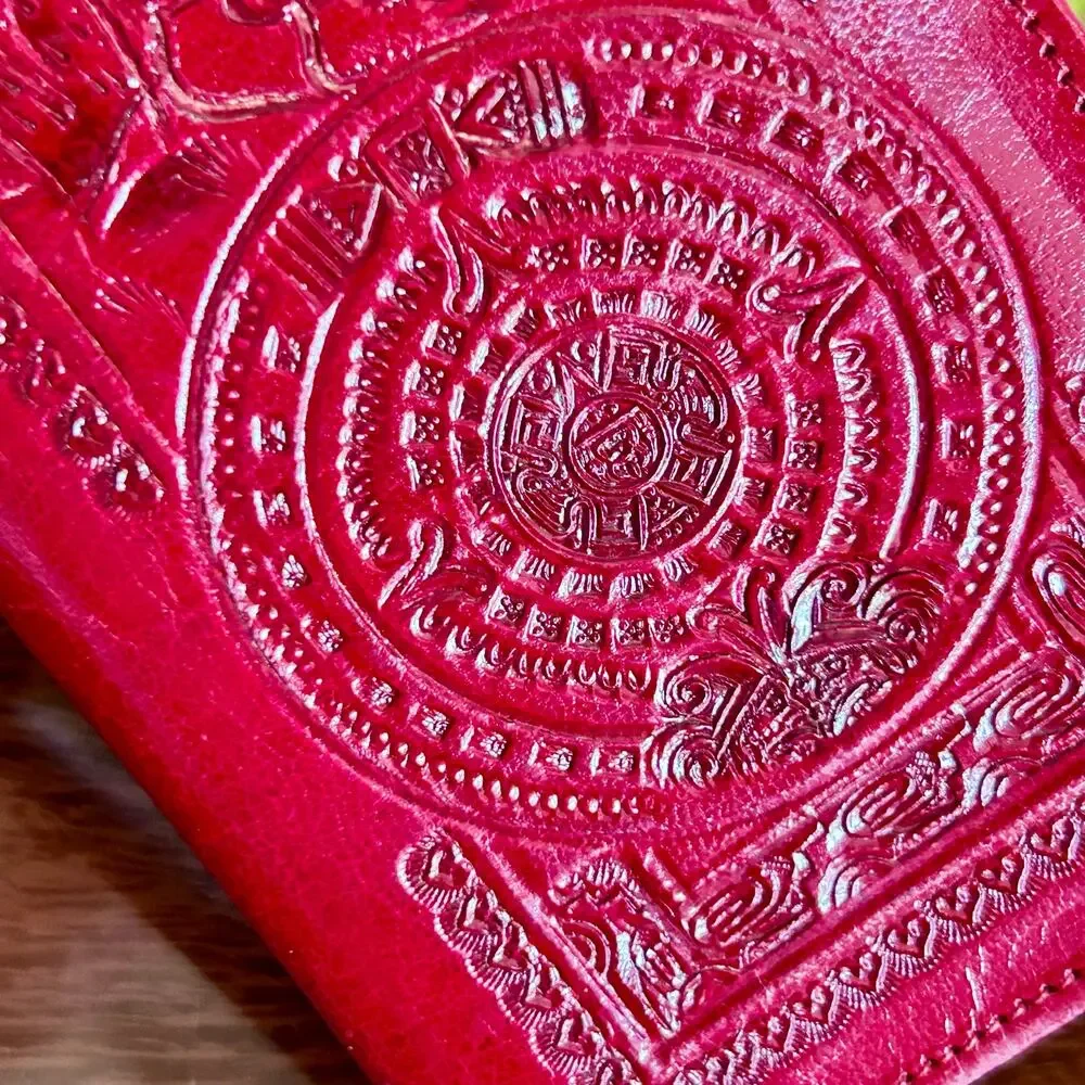 Vintage Embossed Red Leather Wallet – Aztec Calendar & Egyptian Sphinx Design